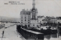 M L'Hôtel de ville, vu des moulins